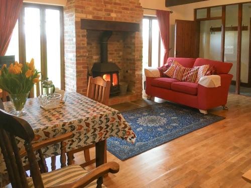 Calne House | The Coach House - 15661