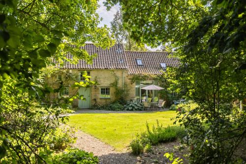 Pickering House | The Coach House at Noelle's Cottages