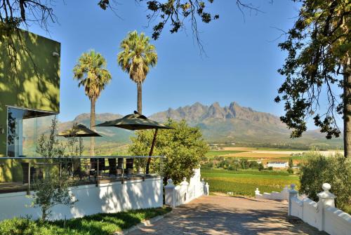 Drakenstein House | The Coach House at Val du Charron