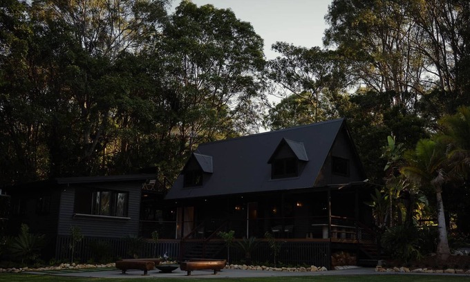 Valdora House | The Complete Escape (Cabins, Main House & Games Room)