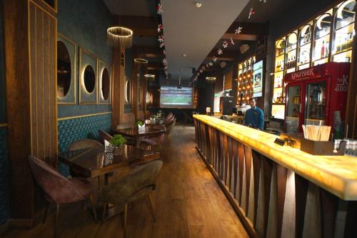 Connaught Place Hotel | The Corus Hotel