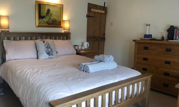 Cuddesdon House | The Cosy Room