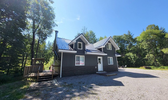 Minden House | The Cottage Escape