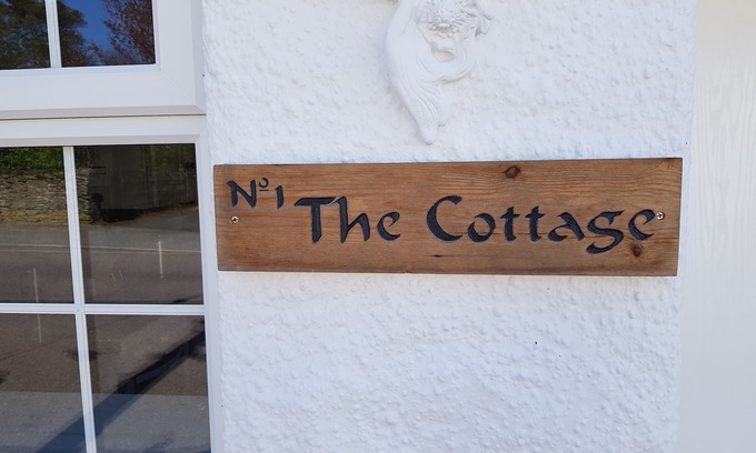 Probus Cottage | The Cottage is perfectly positioned for a great stay in Cornwall