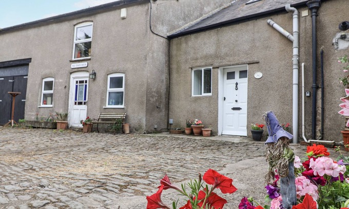 Kenn Cottage | THE COTTAGE, pet friendly, character holiday cottage in Clevedon