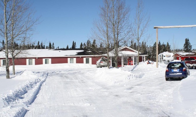 Gander Hotel | The Country Inn Motel