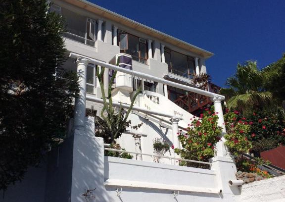Fish Hoek Apartment | The Cove