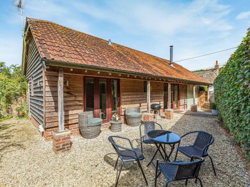 East Woodyates House | The Cow Shed