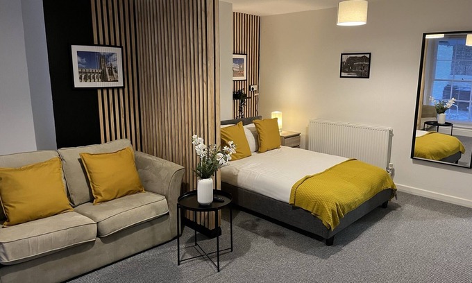 Gloucester Apartment | The Cozy Apartment Ensuite