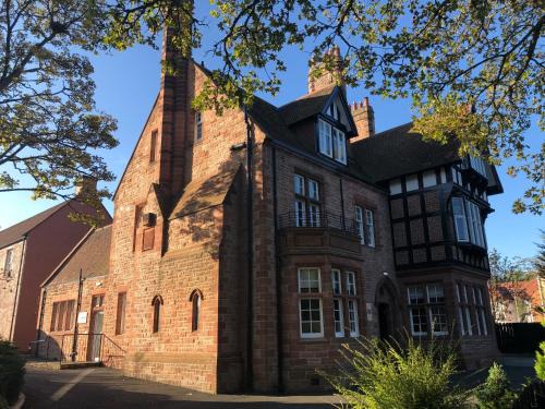 Penicuik Hotel | The Craigie Hotel