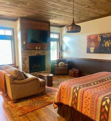 Blue Ridge Bed & Breakfast | The Dogwood Inn
