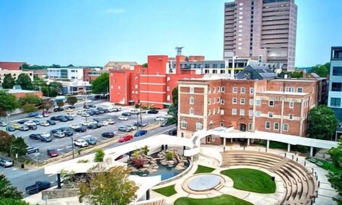 Winston - Salem Apartment | The Downtown Moxie!