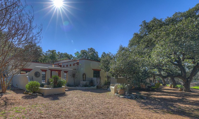 Driftwood House | The El Ranchito