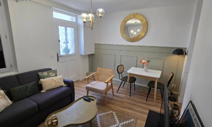 Le Petit-Quevilly House | The enchanted alcove