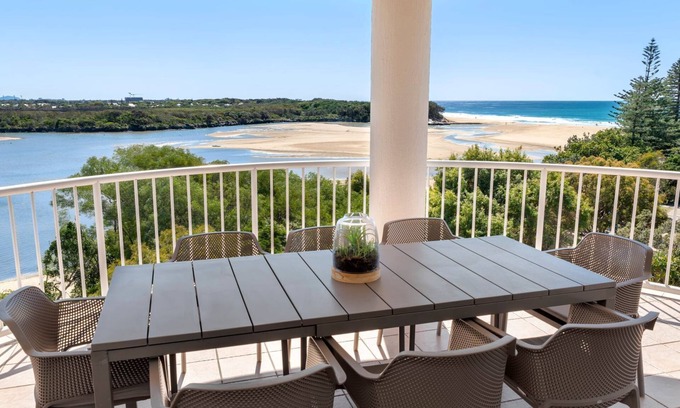 Currimundi Apartment | The Entrance Unit 12 Currimundi