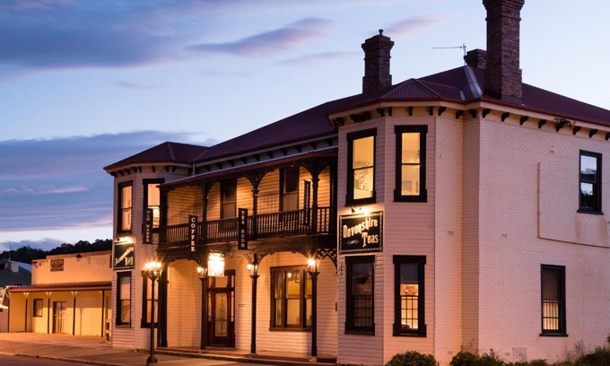 Beaconsfield Hotel | The Exchange Beaconsfield - Offering Heritage Accommodation