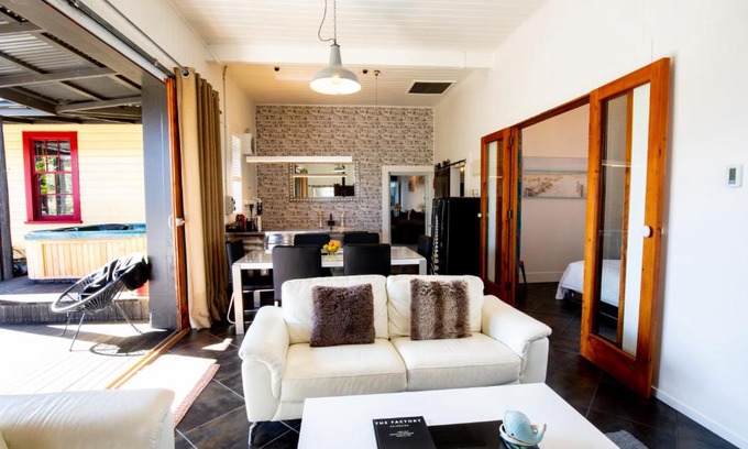Hapuku Villa | The Factory Luxury Accomodation
