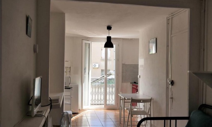Sete Apartment | "the fisherman's house"