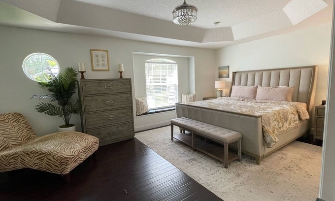 Vista East House | The Floral Cove…Family Friendly 15 mins from MCO airportn 20 mins from Disney