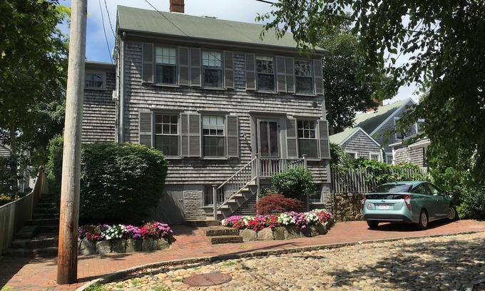 Nantucket Town House | The Folger House on historic Academy Hill, Nantucket