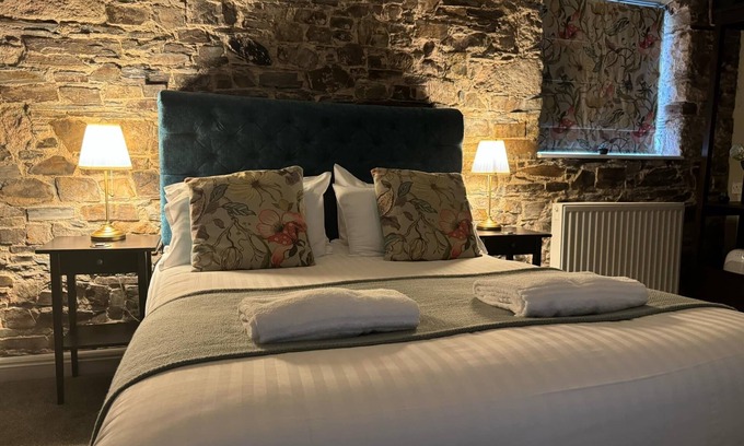 Okehampton Hotel | The Fountain Inn