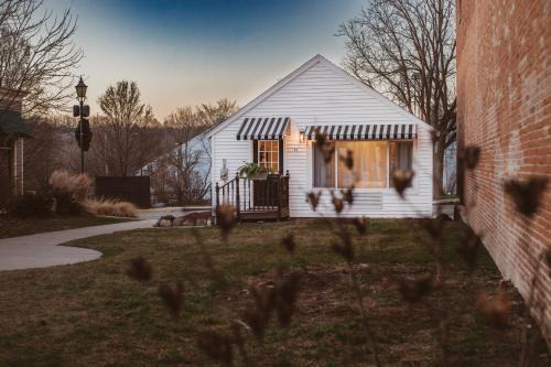 Newaygo House | The Free Spirit Retreat