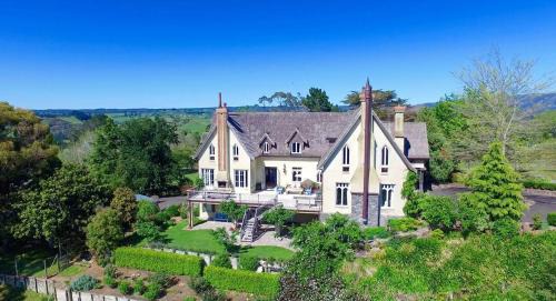 Whakamarama Cabin | The French Country House, Tauranga