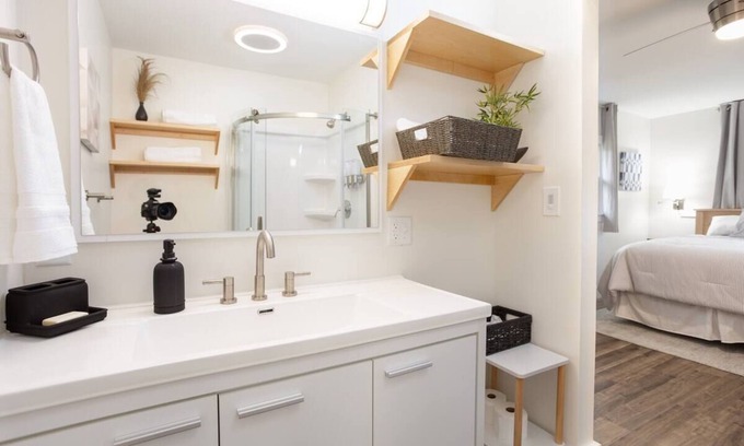 Ontario House | The Fresh on 4th, a beautifully remodeled home in Ontario Ohio.