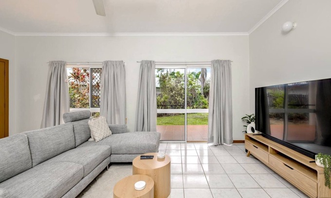Smithfield House | The Garden Nook Your Cairns Home Away from Home