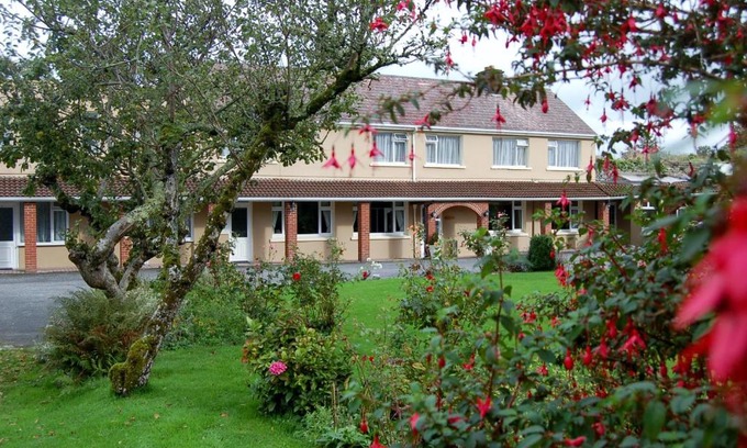 Killarney Bed & Breakfast | The Gardens guest accommodation