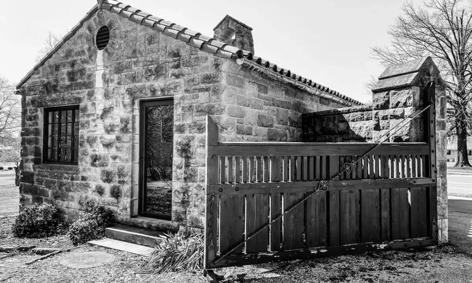 Ponca City Cottage | The Gatehouse Cottage-Ponca Cityn