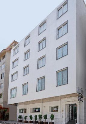 Wellington Pier Hotel | The Gordon House Hotel - Near Gateway Of India