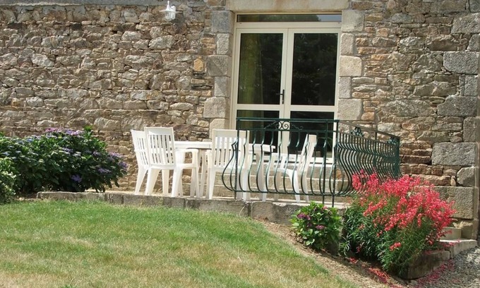 Pedernec House | The gorse ----------