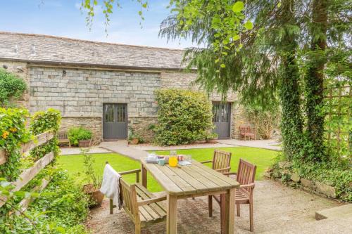 Trewen House | The Granary