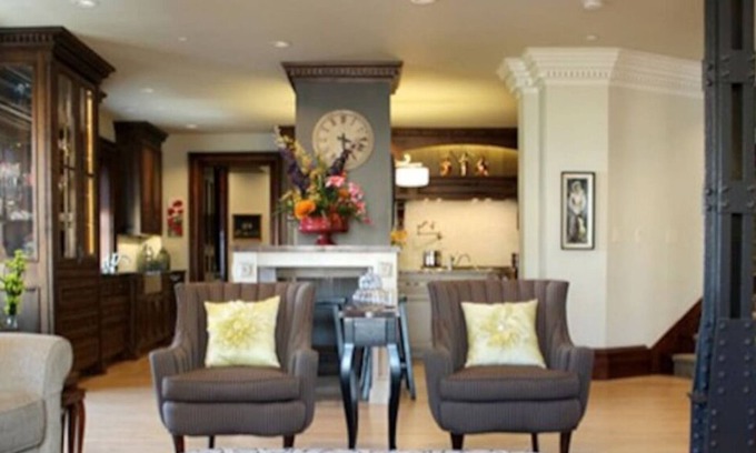 Downtown Lincoln Condo | The Grand Manse Penthouse - Luxury Downtown Condo