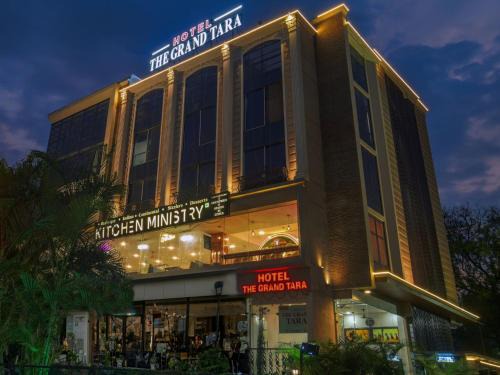 South Tukoganj Hotel | The Grand Tara