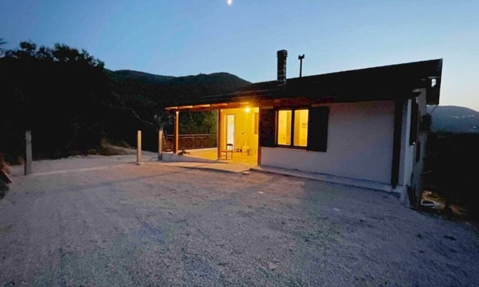 Ricigliano House | 🏡 The grandparents' farmhouse and masseria ⛰ 🧘‍♂️🐮🏕🌳