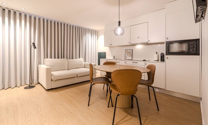 Braga Apartment | The Green Room Flats I