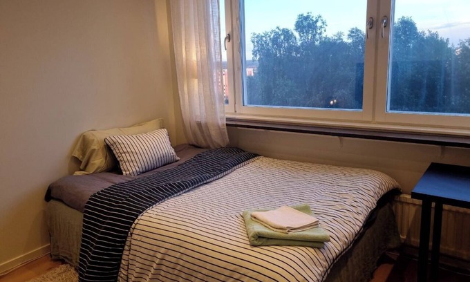 Centrum Bed & Breakfast | The Green Room