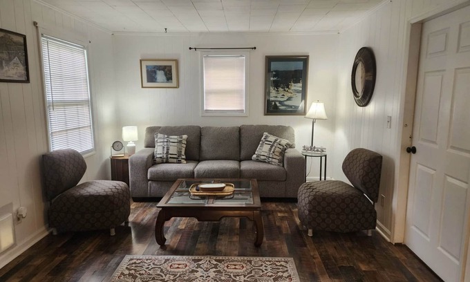 Summerlee House | The Grove- Blue House