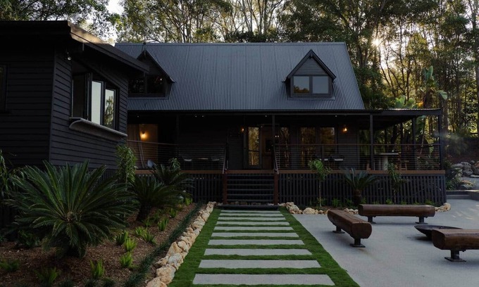Valdora House | The Heart of Yarrabee (Main House & Games Room)