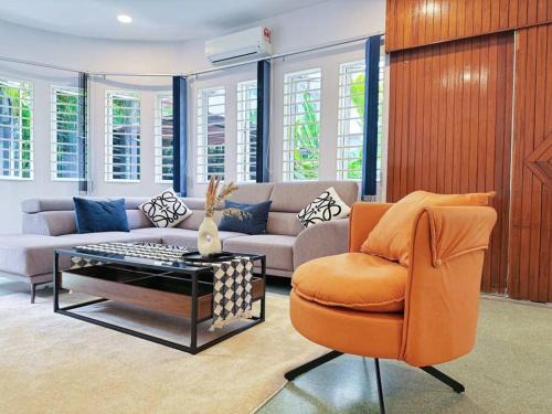 Seputeh House | The Heritage Mid Valley l KL Sentral l 8 Pax