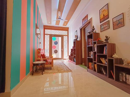 Taj Ganj House | The Hideout Agra - Garden Homestay near Taj