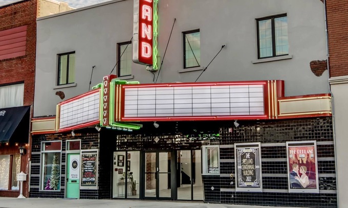 Clinton Bed & Breakfast | The Historical Redland Theater will take you back to the 1920's!