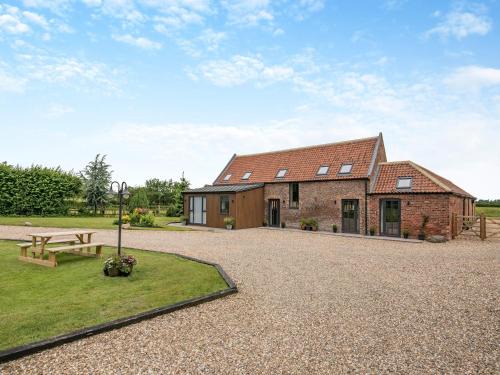 Arnold House | The Hive - Uk42857
