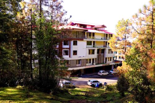 Banikhet Hotel | The Hoften Blue Magnets, Dalhousie