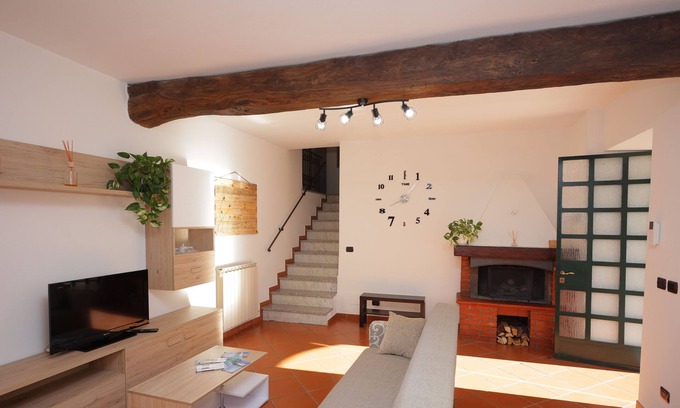 Leivi Apartment | The House with the Porch- between Portofino and the 5 Terre
