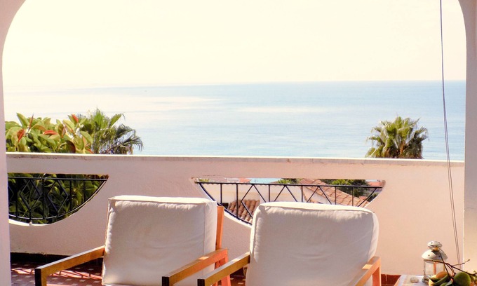 Santa Maria Condo | The Houses of Concetta Med'1