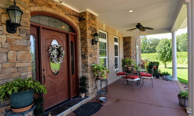Doswell House | The Inn at Castle Glen Winery