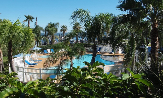 Fulton Hotel | The Inn at Fulton Harbor